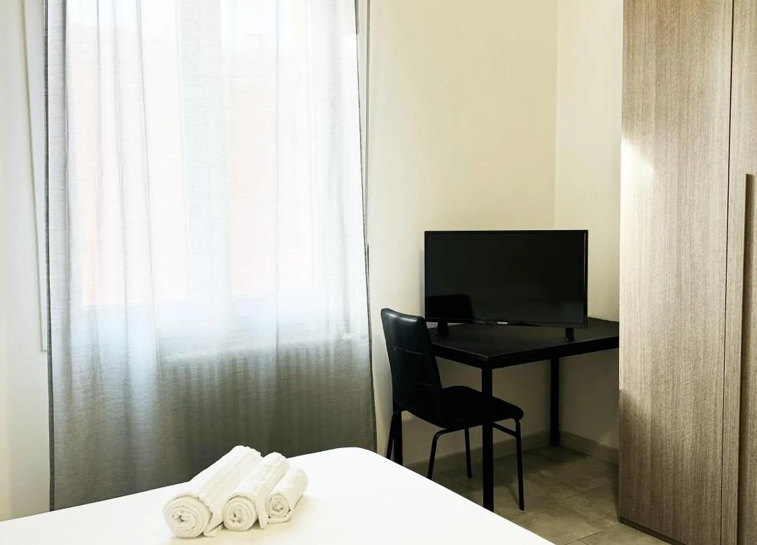 Palazzo Elios Aparthotel Parma 0*,